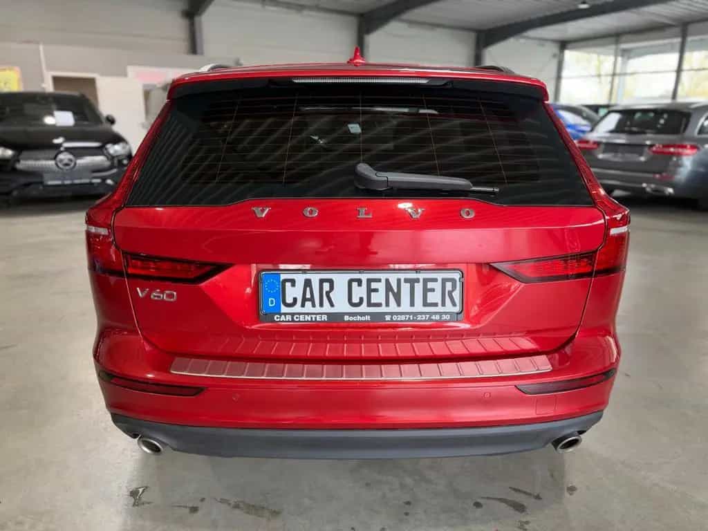 Volvo V60 Kombi T5 Momentum CarPlay|LED|StHZ|Keyless 05/2019-photo-5
