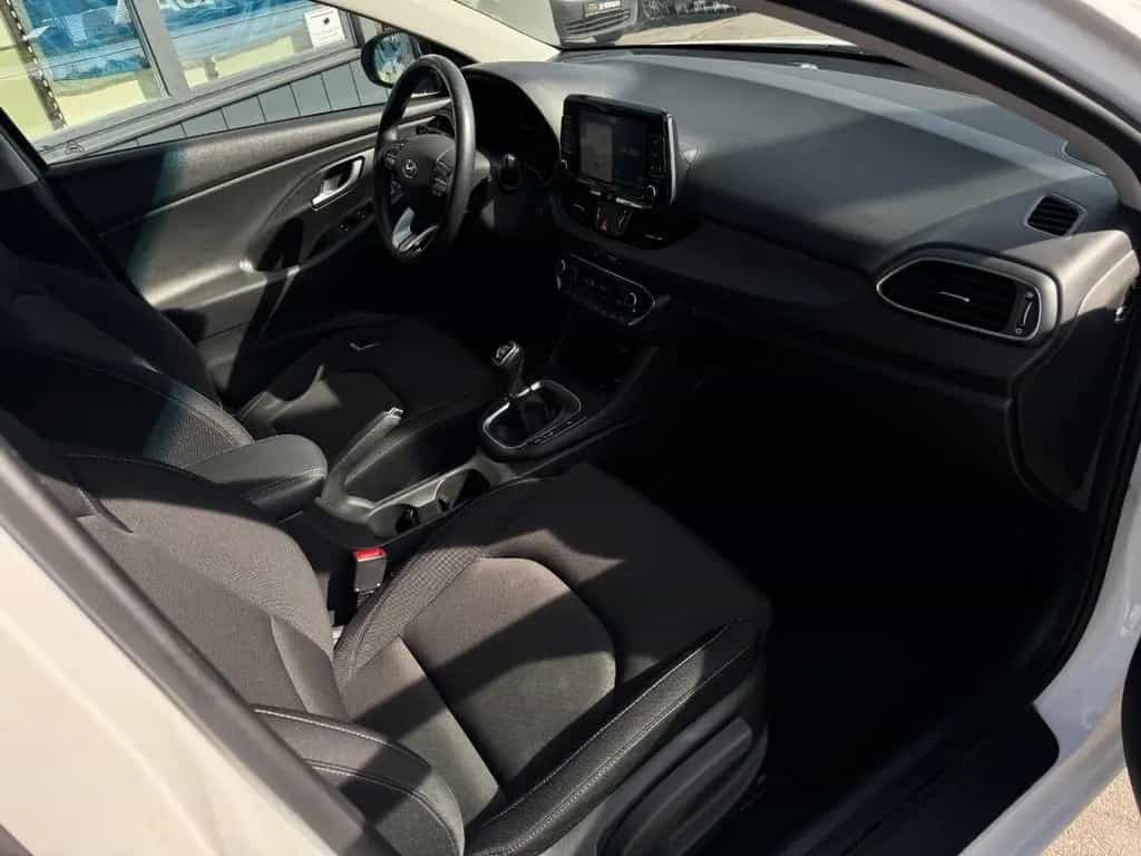 Hyundai i30 Intro 09/2017-photo-22