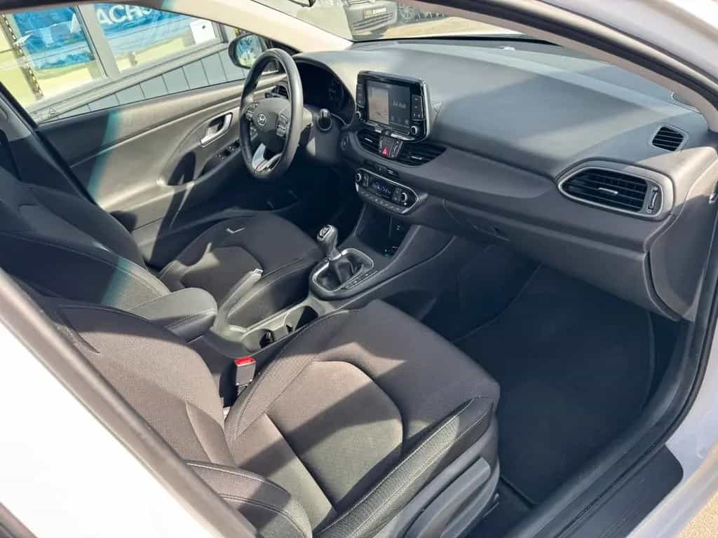 Hyundai i30 Intro 09/2017-photo-23