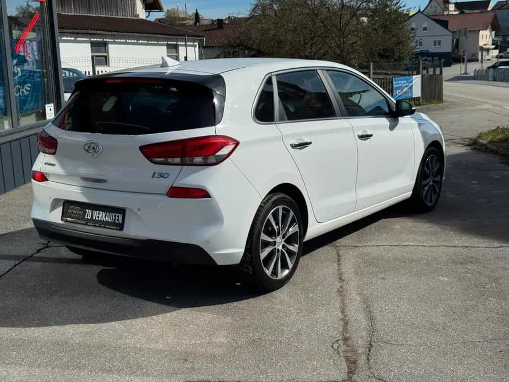Hyundai i30 Intro 09/2017-photo-5