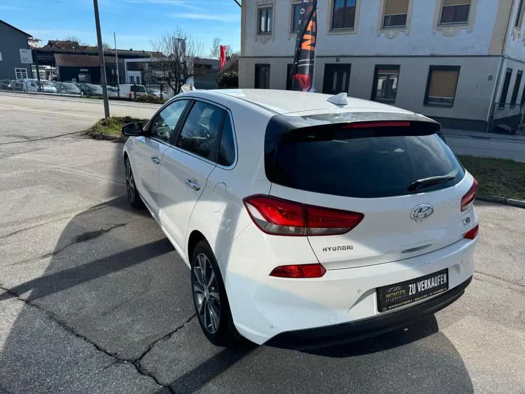 Hyundai i30 Intro 09/2017-photo-6