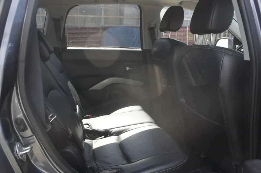 Mitsubishi Outlander 2.4 Instyle 4x4 7-Sitze!!! 01/2008-photo-8