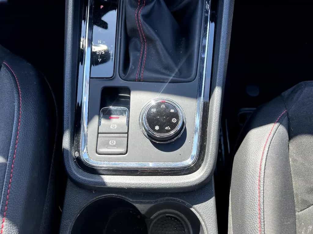 Seat Ateca 1.5 TSI FR 4Drive LED Navi Leder ACC Sitzh 02/2019-photo-22