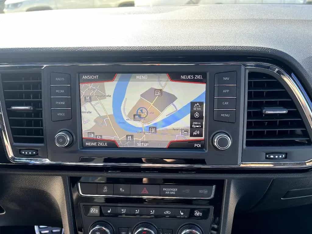Seat Ateca 1.5 TSI FR 4Drive LED Navi Leder ACC Sitzh 02/2019-photo-25