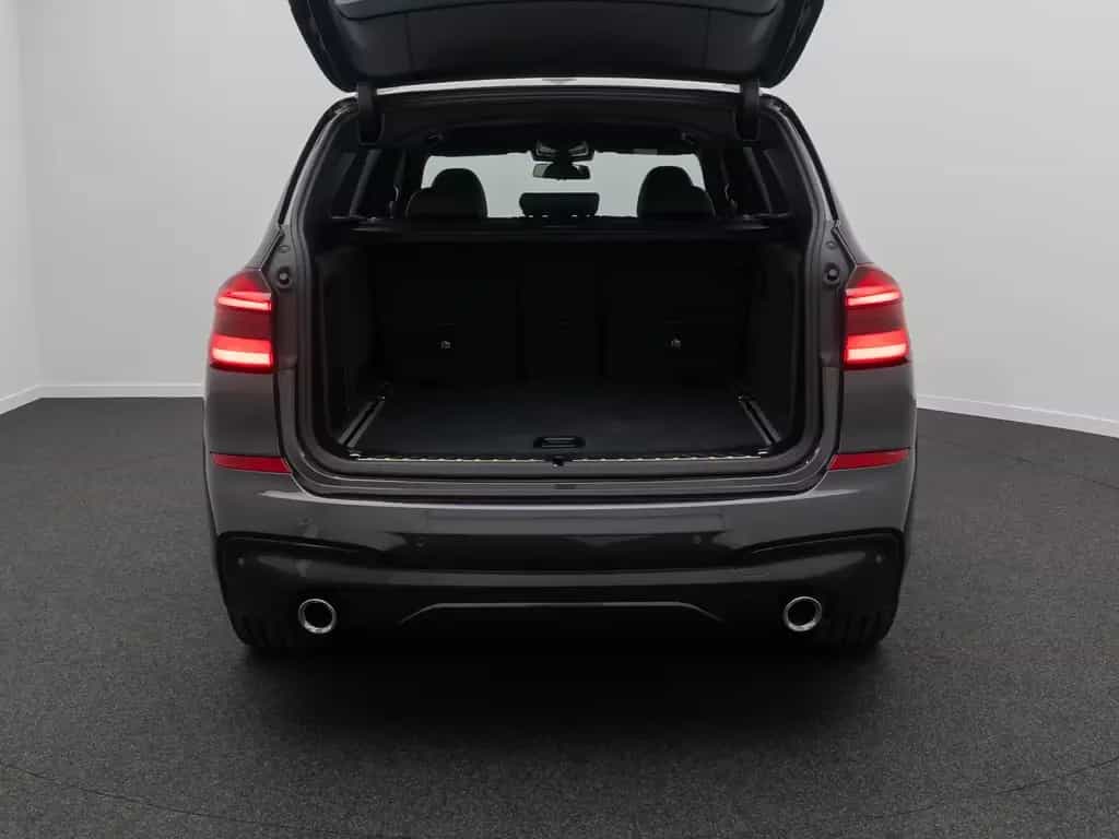 BMW X3 xD20d M Sport Alarm HiFi GeschwindigRe 19Zoll 08/2019-photo-12