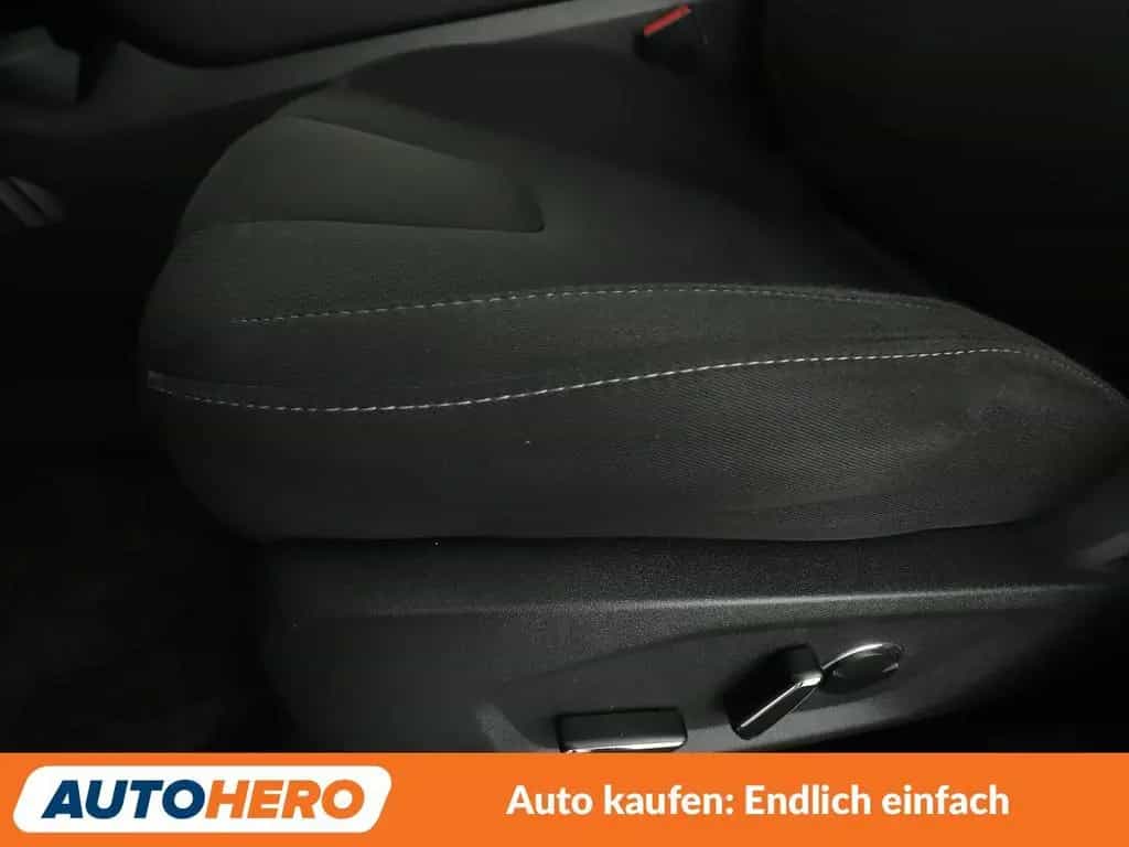 Ford S-Max 1.5 EcoBoost Titanium *NAVI*PDC*TEMPO*SHZ* 03/2016-photo-32