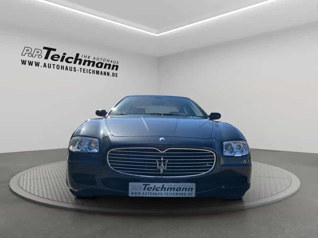 Maserati Quattroporte Basis 01/2007-photo-1