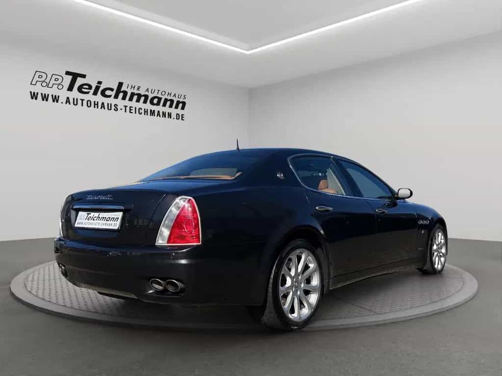 Maserati Quattroporte Basis 01/2007-photo-5
