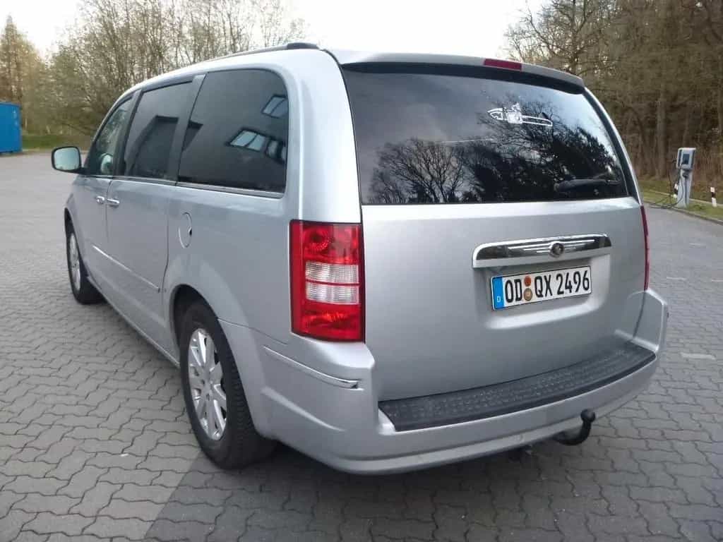 Chrysler Grand Voyager Limited 2,8 Diesel Stown GO 04/2012-photo-11
