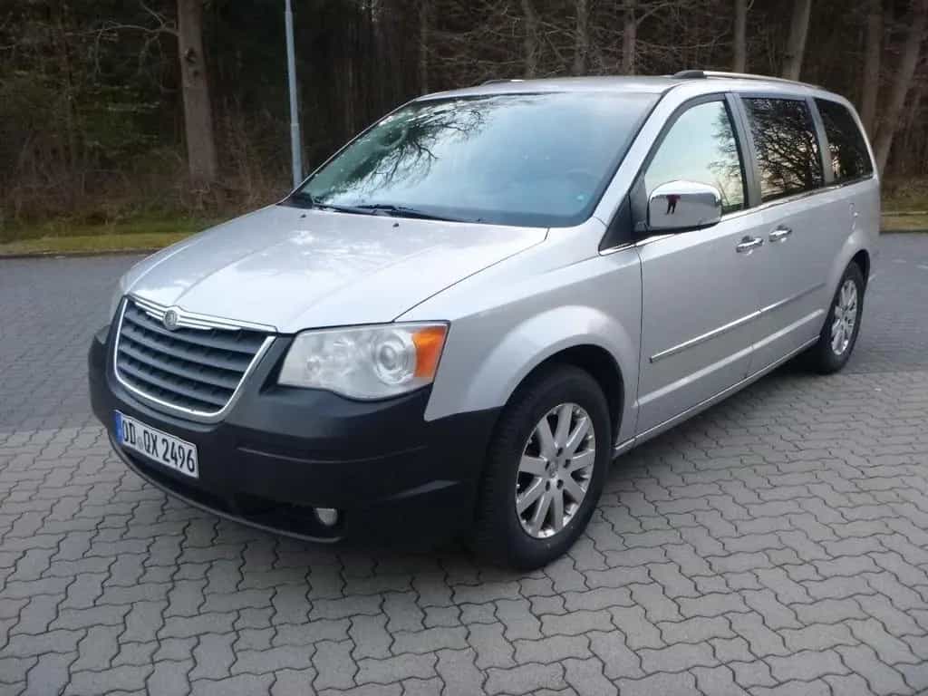 Chrysler Grand Voyager Limited 2,8 Diesel Stown GO 04/2012-photo-2