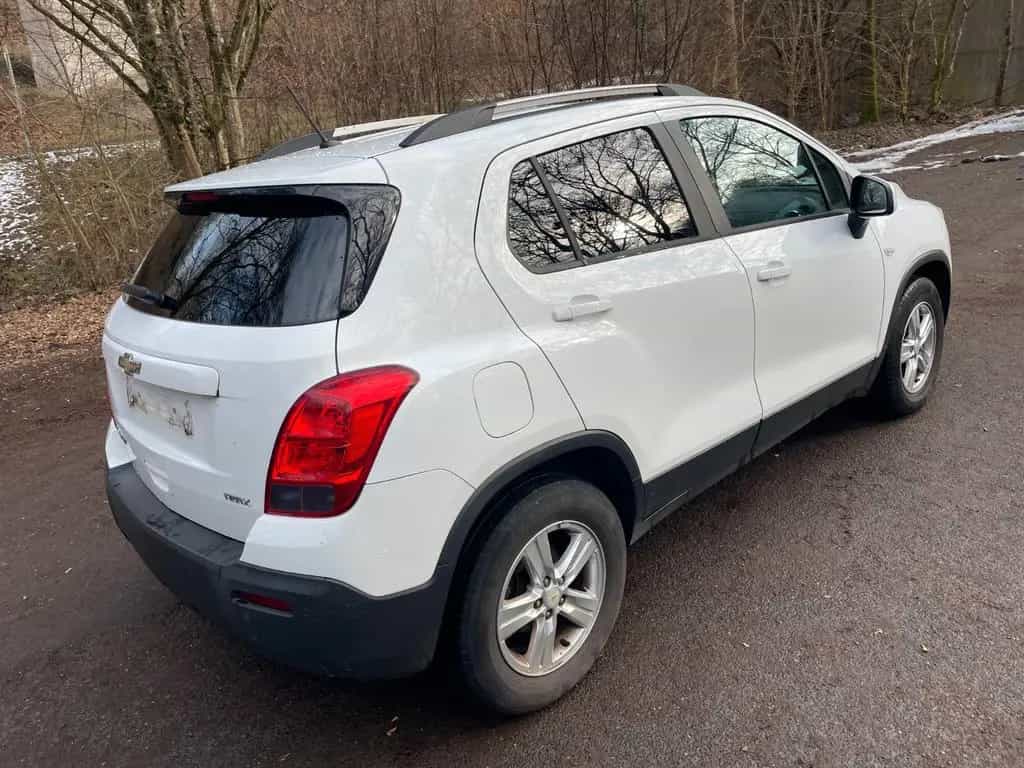 Chevrolet Trax 1.7D LT AUTO 2WD 06/2013-photo-4