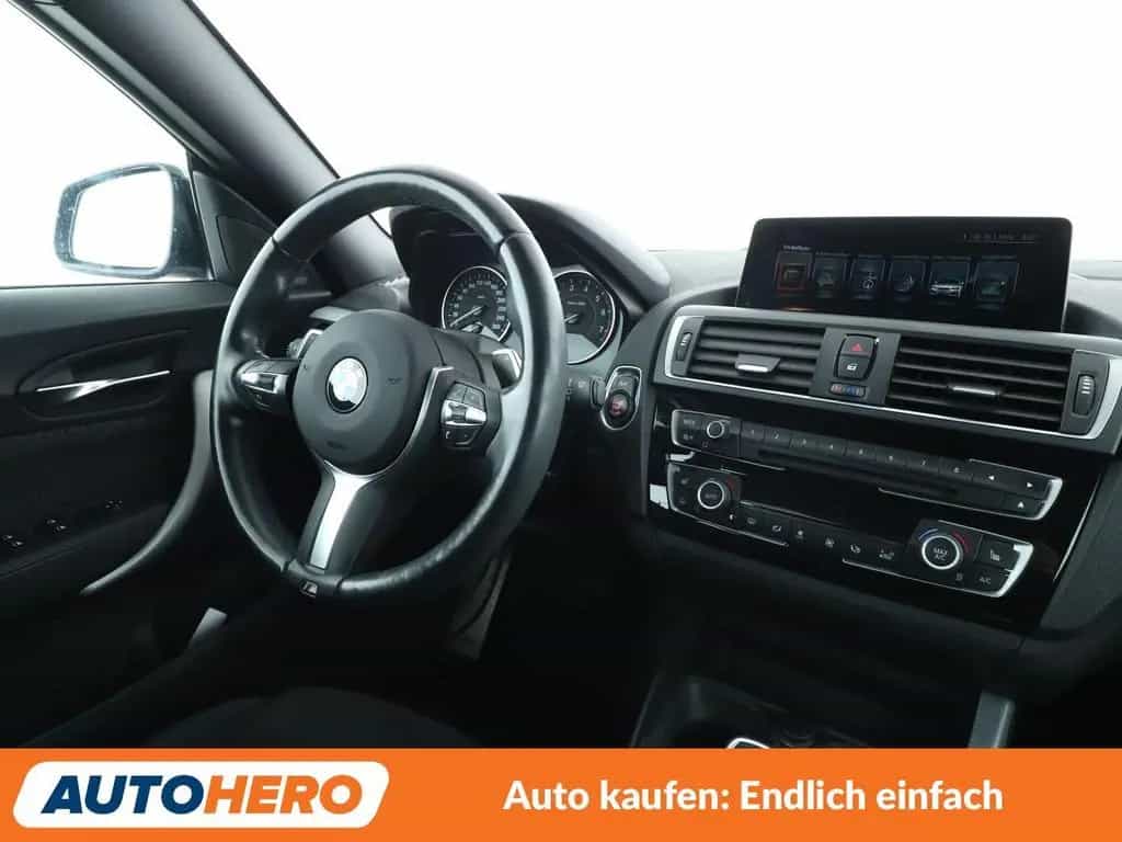 BMW M240 Aut.*NAVI*BI-XENON*H&K*TEMPO*PDC*SHZ* 01/2017-photo-11