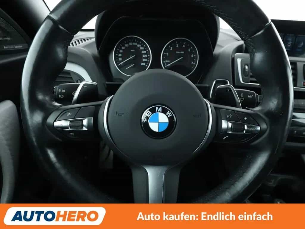 BMW M240 Aut.*NAVI*BI-XENON*H&K*TEMPO*PDC*SHZ* 01/2017-photo-17