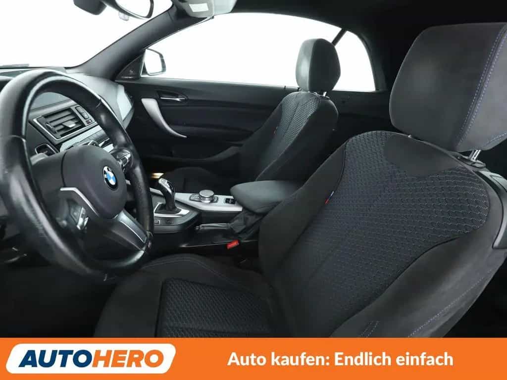 BMW M240 Aut.*NAVI*BI-XENON*H&K*TEMPO*PDC*SHZ* 01/2017-photo-8
