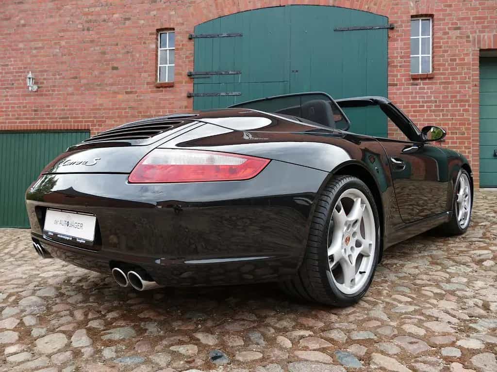 Porsche 911 Carrera S Cabrio 33000 Km Scheckheft Porsche 05/2008-photo-11