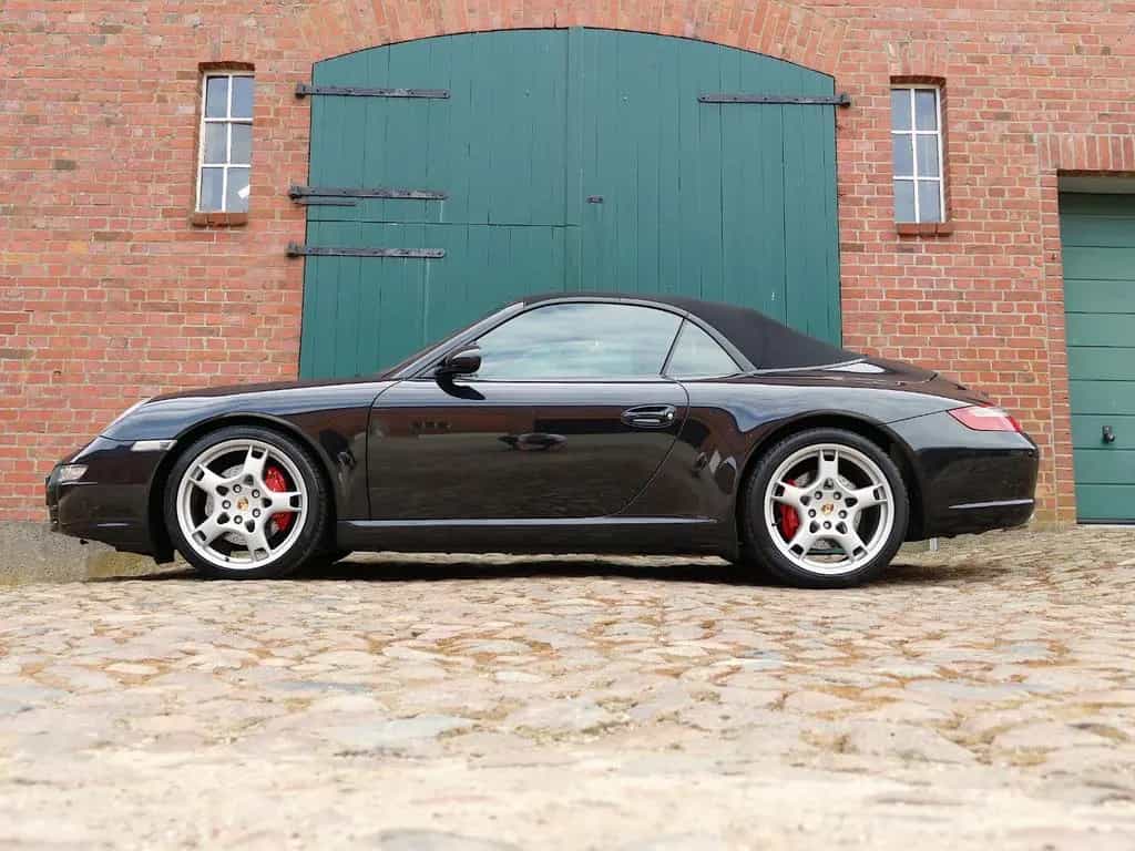 Porsche 911 Carrera S Cabrio 33000 Km Scheckheft Porsche 05/2008-photo-2