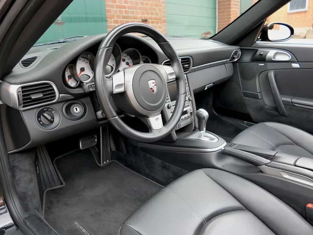 Porsche 911 Carrera S Cabrio 33000 Km Scheckheft Porsche 05/2008-photo-4