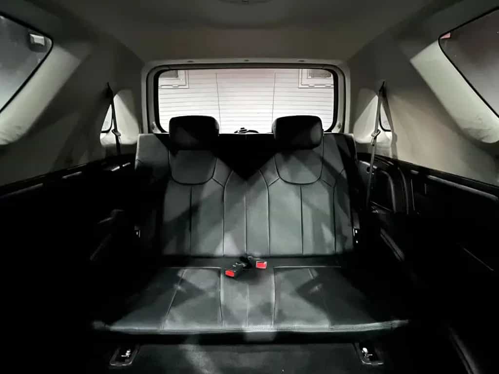 Ssangyong REXTON 2.2 TD Executive 4X4 |7 SITZER|LEDER|LED| 01/2018-photo-12