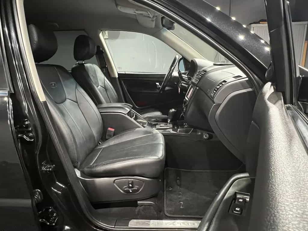 Ssangyong REXTON 2.2 TD Executive 4X4 |7 SITZER|LEDER|LED| 01/2018-photo-13