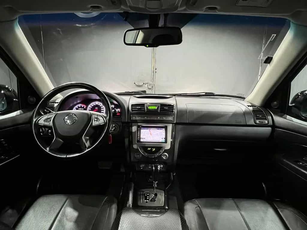 Ssangyong REXTON 2.2 TD Executive 4X4 |7 SITZER|LEDER|LED| 01/2018-photo-14