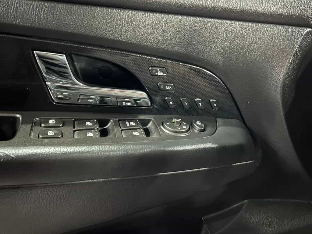 Ssangyong REXTON 2.2 TD Executive 4X4 |7 SITZER|LEDER|LED| 01/2018-photo-26