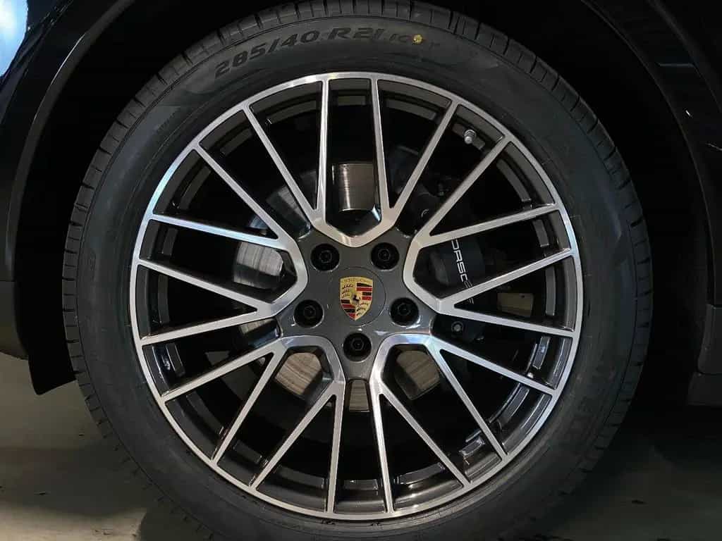 Porsche Cayenne Platinum Edition | Luftfederung | ACC | 04/2023-photo-8