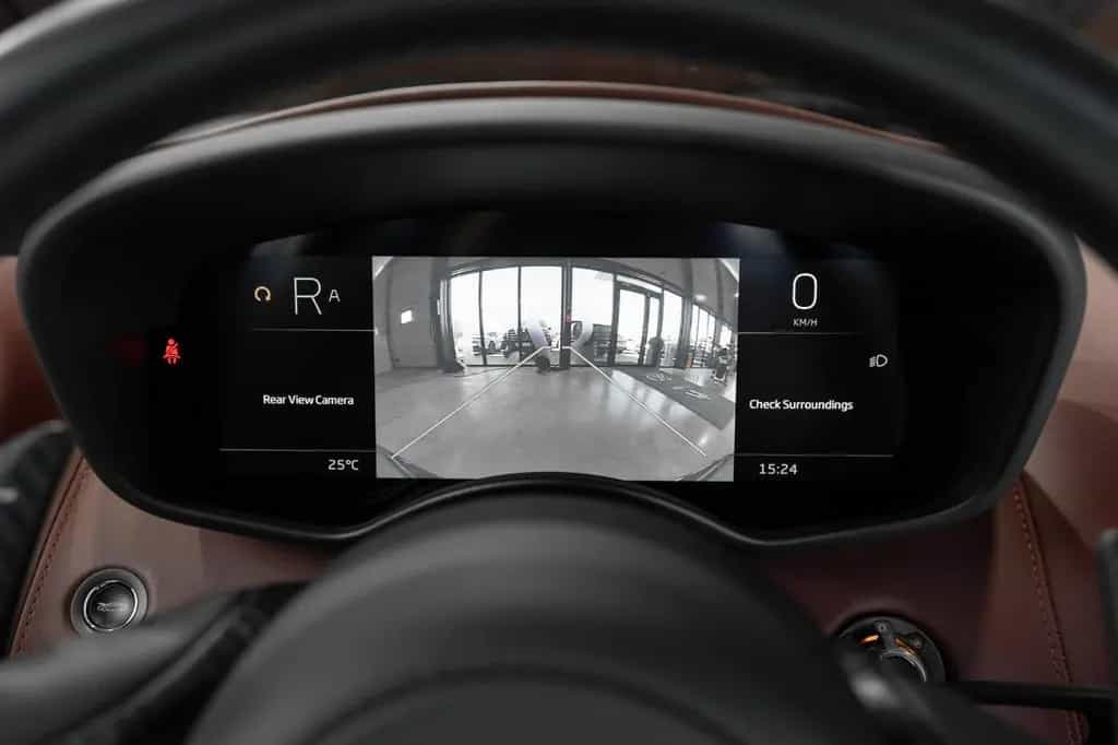 McLaren GT Premium*Carbon*B&W*Pano*Camera*Black pack* 02/2024-photo-14