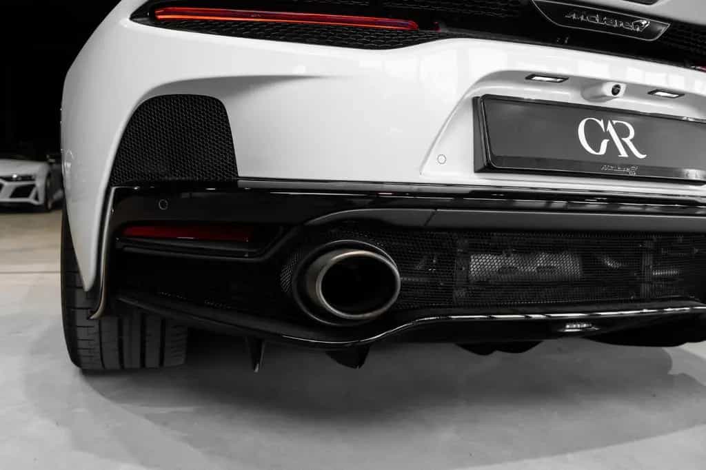 McLaren GT Premium*Carbon*B&W*Pano*Camera*Black pack* 02/2024-photo-6