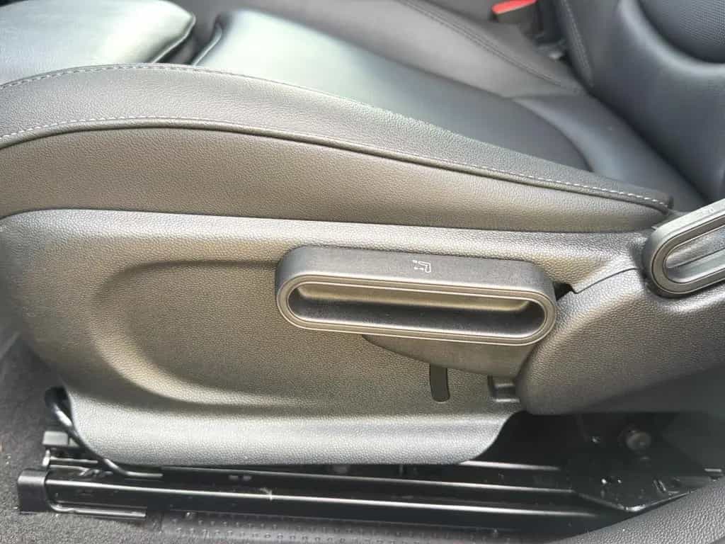 MINI Cooper Clubman Cooper RFK SPORTSITZE LED SHZ WIRELESS CHARGING 12/2022-photo-28