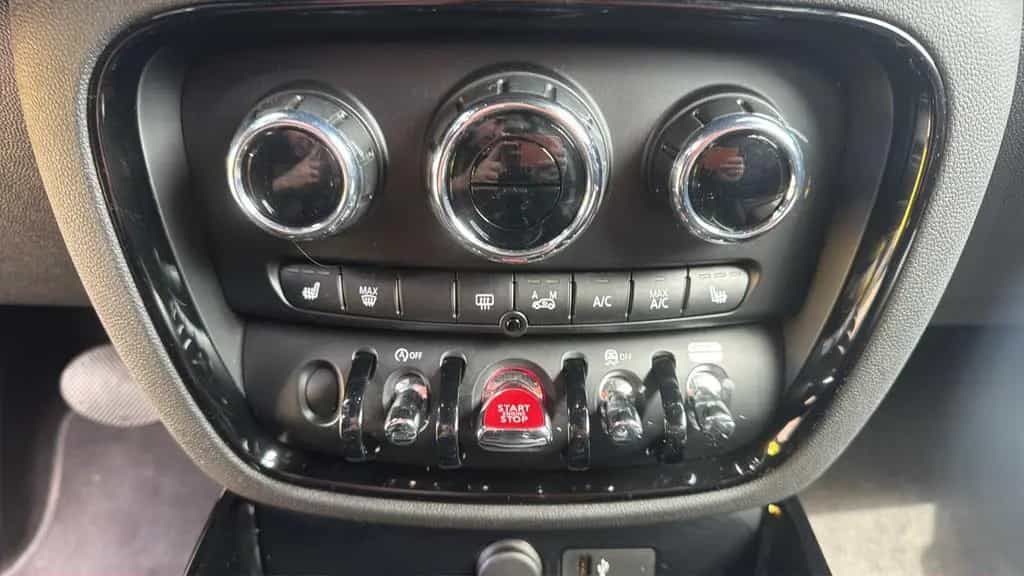 MINI Cooper Clubman Cooper RFK SPORTSITZE LED SHZ WIRELESS CHARGING 12/2022-photo-33
