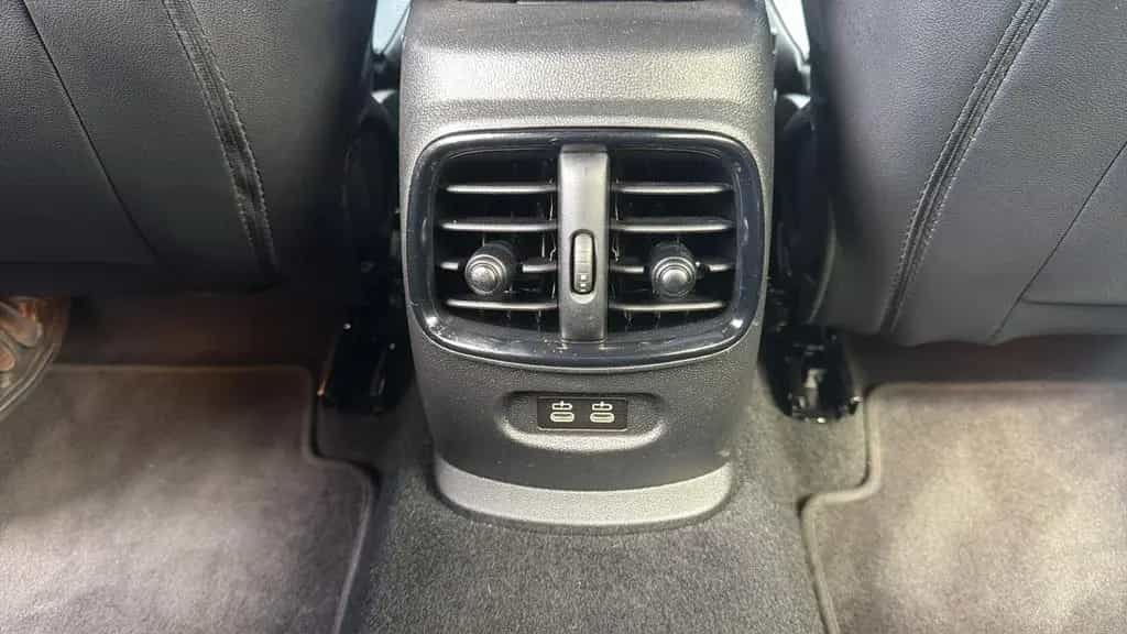 MINI Cooper Clubman Cooper RFK SPORTSITZE LED SHZ WIRELESS CHARGING 12/2022-photo-34