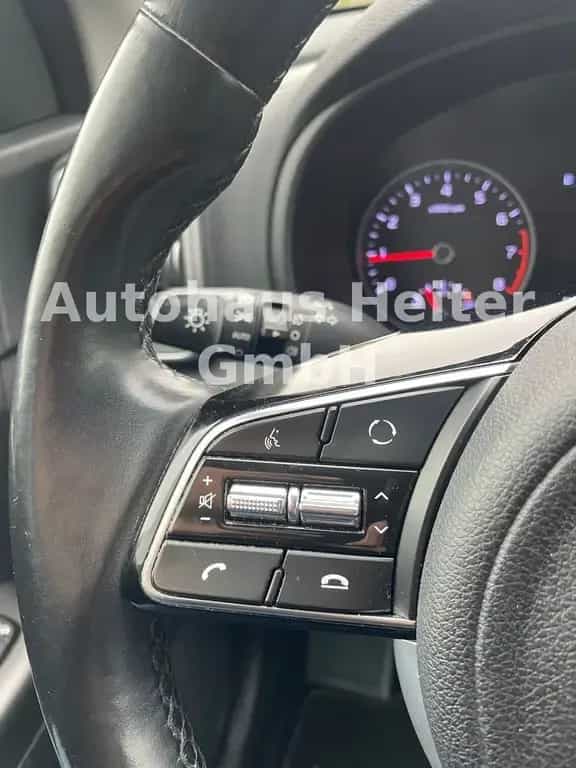 Kia Sportage 1.6 Edition 7 /  AHK+Navi+Sitzhzg 01/2020-photo-19