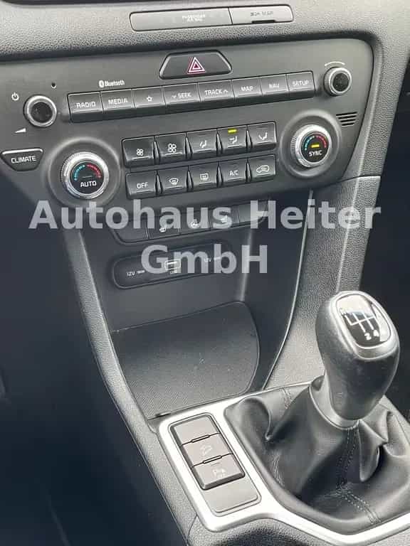 Kia Sportage 1.6 Edition 7 /  AHK+Navi+Sitzhzg 01/2020-photo-27