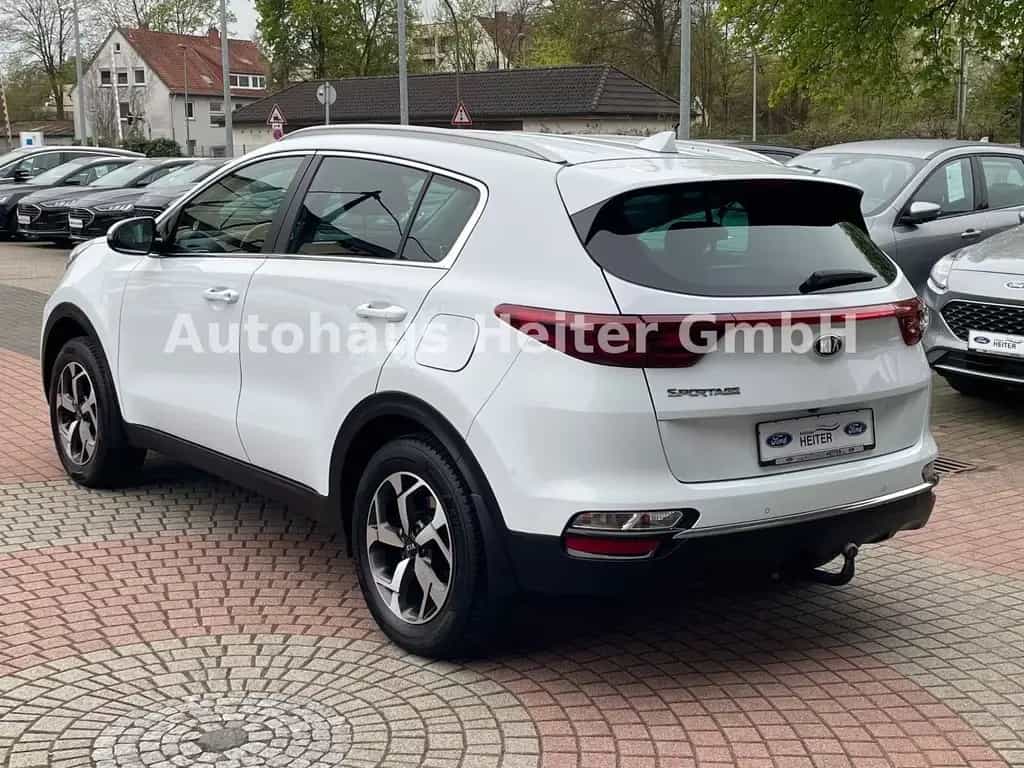 Kia Sportage 1.6 Edition 7 /  AHK+Navi+Sitzhzg 01/2020-photo-3