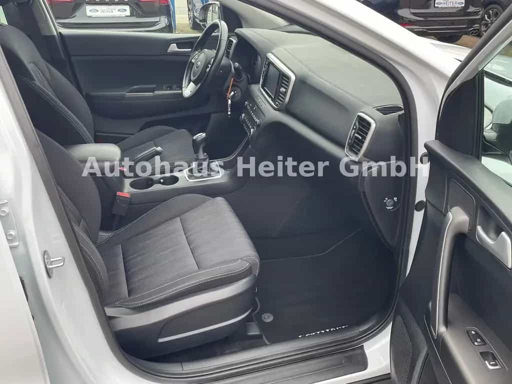 Kia Sportage 1.6 Edition 7 /  AHK+Navi+Sitzhzg 01/2020-photo-9