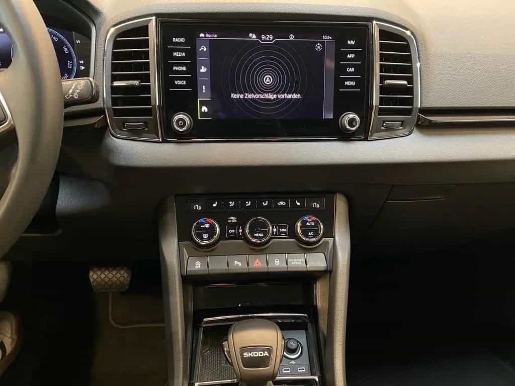 Skoda Karoq Selection 1.5 TSI DSG *ab sofort* 09/2025-photo-16