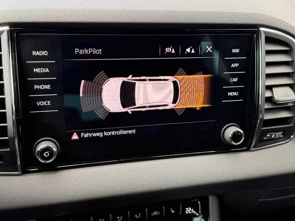 Skoda Karoq 1.5 TSI DSG Sportline (Navi,SH,PDC,ACC) 11/2019-photo-8