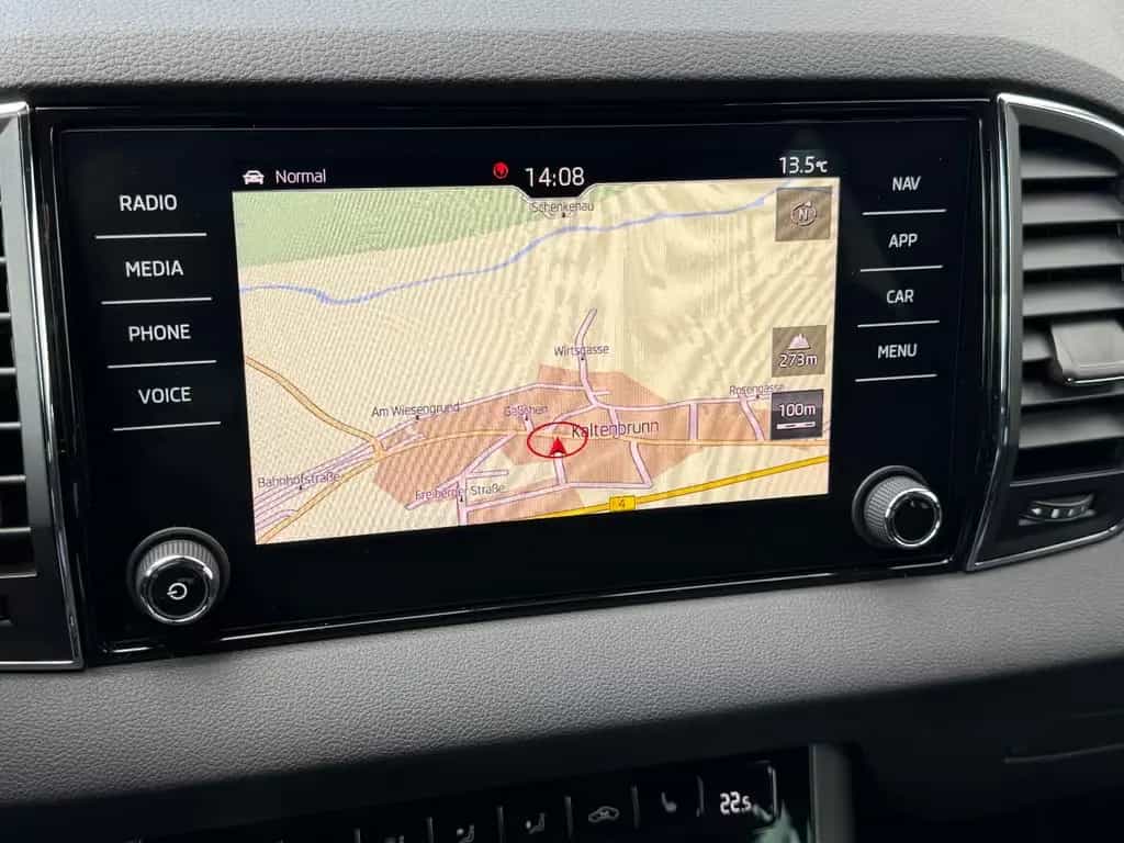 Skoda Karoq 1.5 TSI DSG Sportline (Navi,SH,PDC,ACC) 11/2019-photo-9