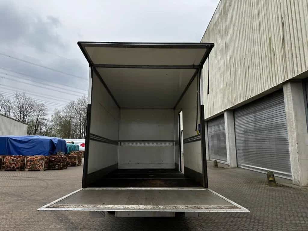 Iveco Daily 35S14 2.3D*Koffer*el.hydr.Ladebordwand* 05/2021-photo-1