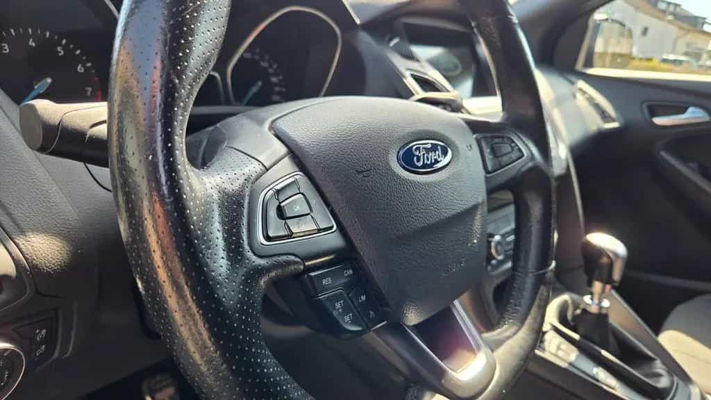 Ford Focus Lim. ST-Line 03/2018-photo-14