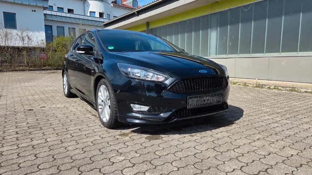 Ford Focus Lim. ST-Line 03/2018-photo-6