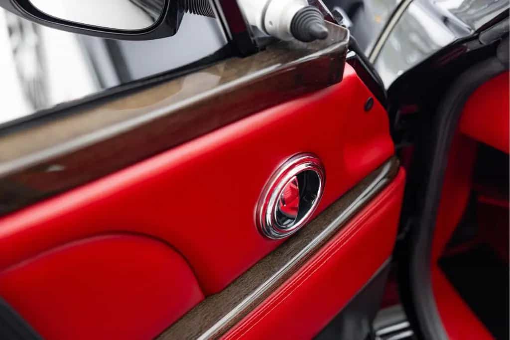 Morgan Aero 8 4.8i V8 A/T | Series 5 | RHD | Side Exhau 05/2016-photo-5