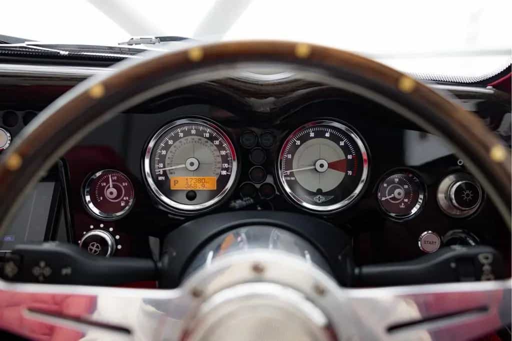 Morgan Aero 8 4.8i V8 A/T | Series 5 | RHD | Side Exhau 05/2016-photo-8