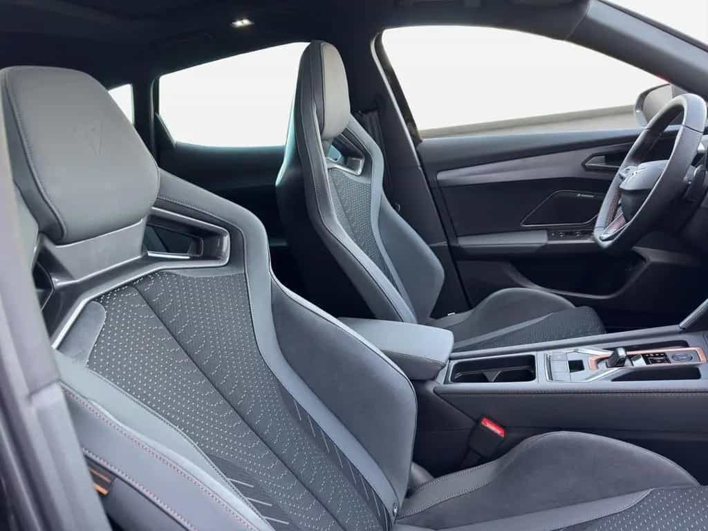 Cupra Formentor VZ5 2.5 TSI DSG *360°*NAVI*MATRIX*PANO null-photo-11