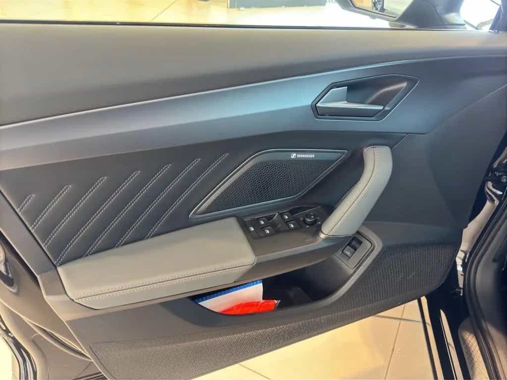 Cupra Formentor VZ5 2.5 TSI DSG *360°*MATRIX*NAVI*PANO null-photo-14