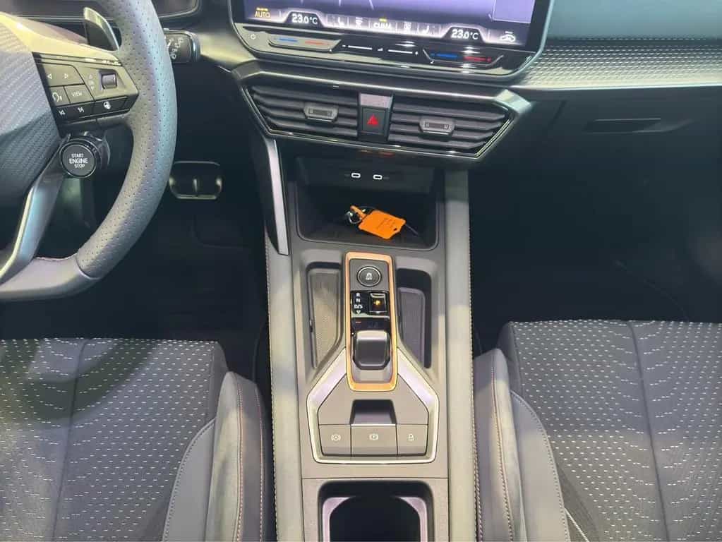 Cupra Formentor VZ5 2.5 TSI DSG *360°*MATRIX*NAVI*PANO null-photo-6