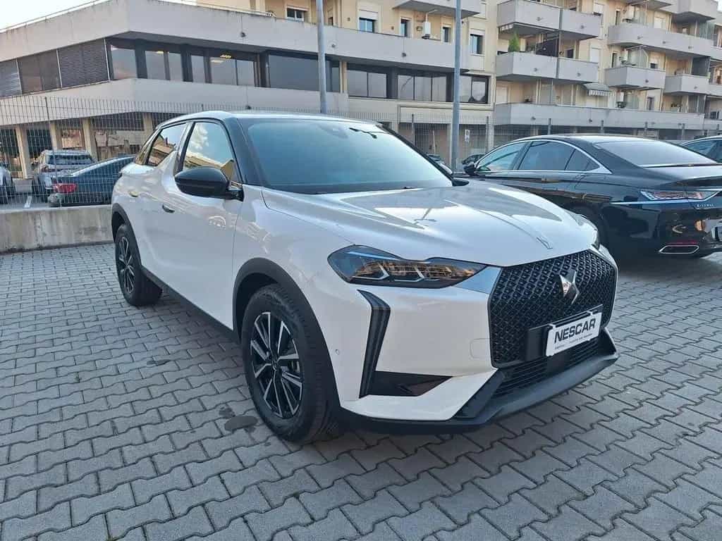 DS Automobiles DS3 Ds DS3 Crossback Bastille Business 100cv benzina 03/2026-photo-3