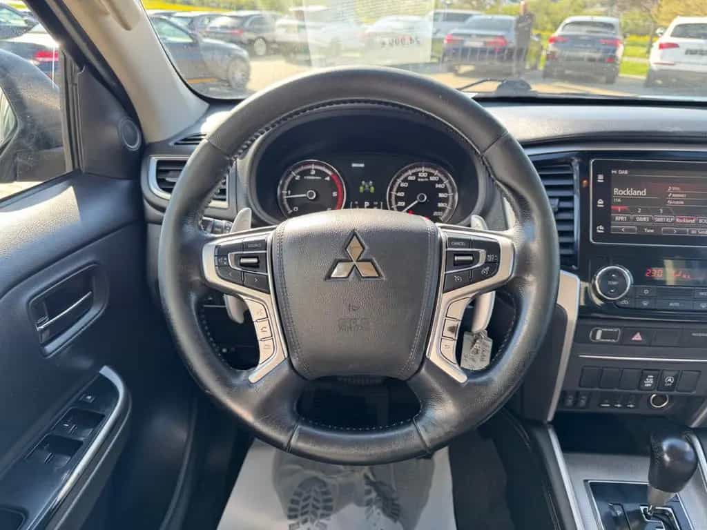 Mitsubishi L200 Plus Doppelkabine 4WD 08/2021-photo-12