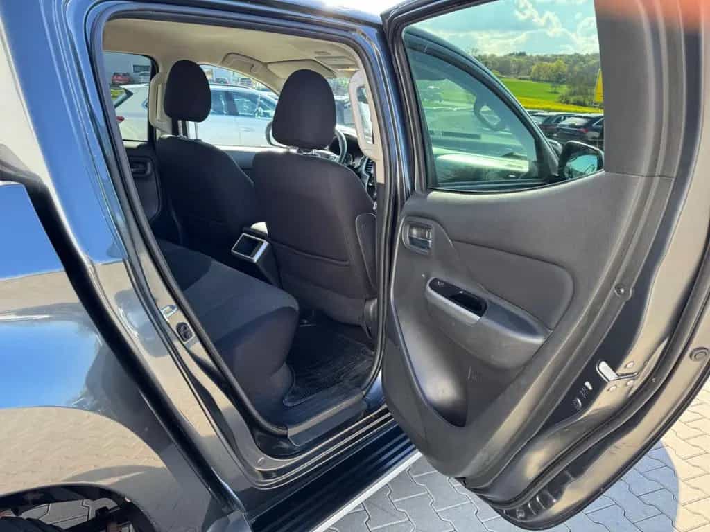Mitsubishi L200 Plus Doppelkabine 4WD 08/2021-photo-21