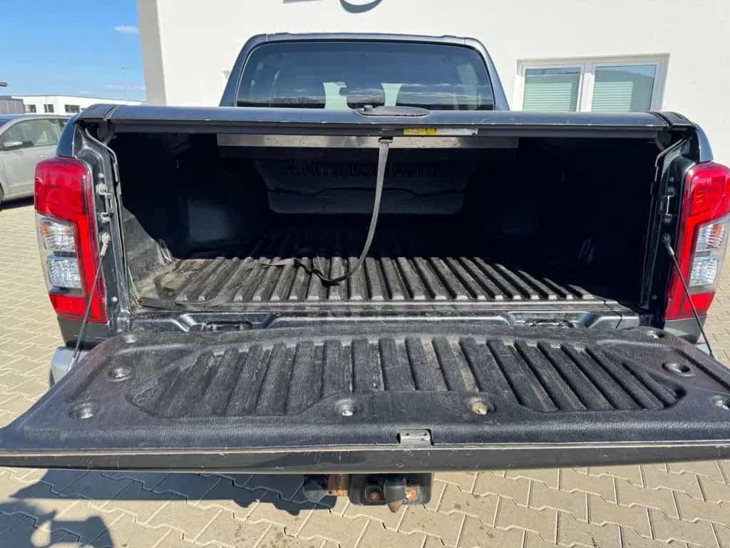 Mitsubishi L200 Plus Doppelkabine 4WD 08/2021-photo-23